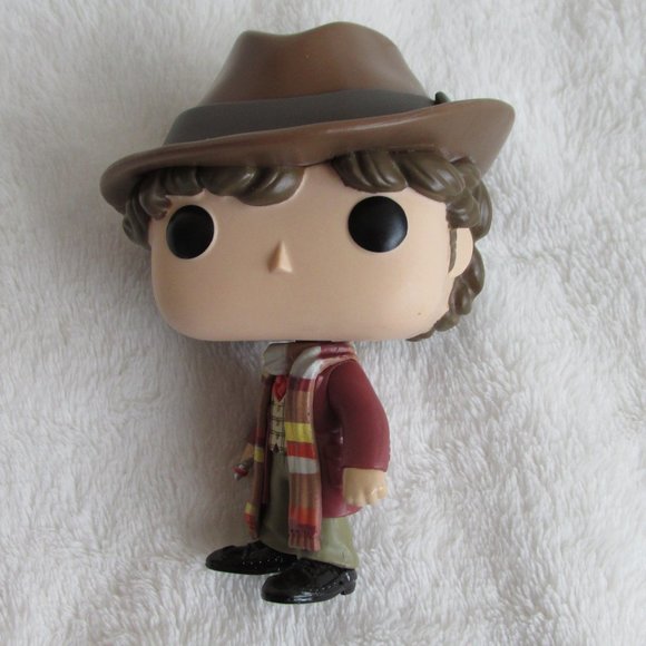 Funko Pop #222 Fourth Dr Who Licensed BBC Tom Baker From 2009 NO Box - Picture 2 of 7